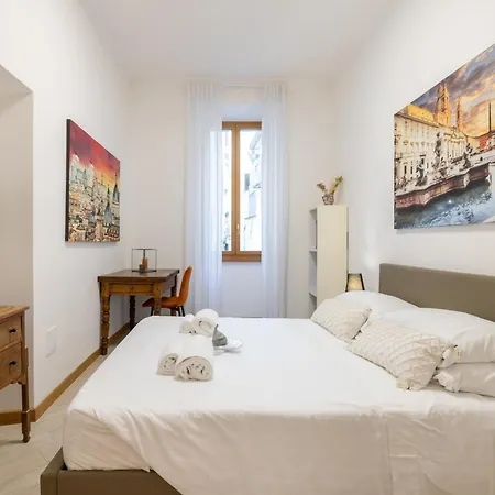 Quattro Fontane 2p - B&d Apartment