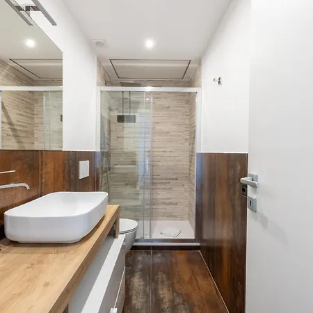 Quattro Fontane 2p - B&d Appartement *